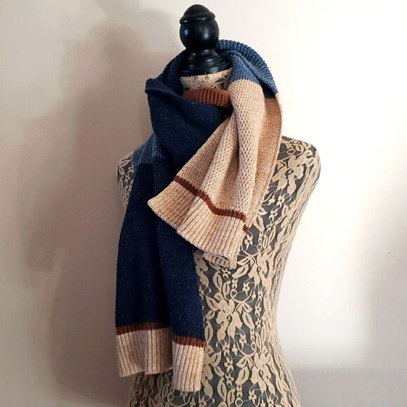 Unisex Tan & Blue Mixed Knit Winter Scarf - Picture 1 of 4